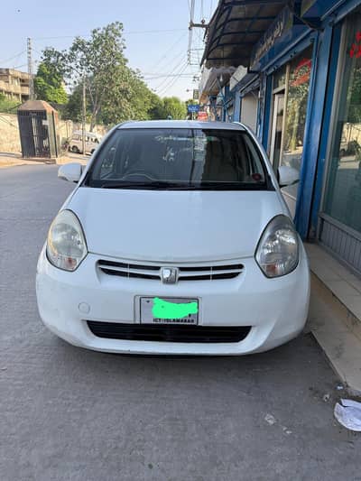 Toyota Passo 2012