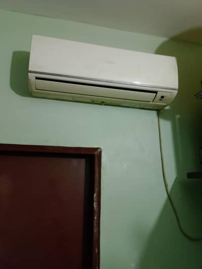 Haier ac non inverter 1.5 ton