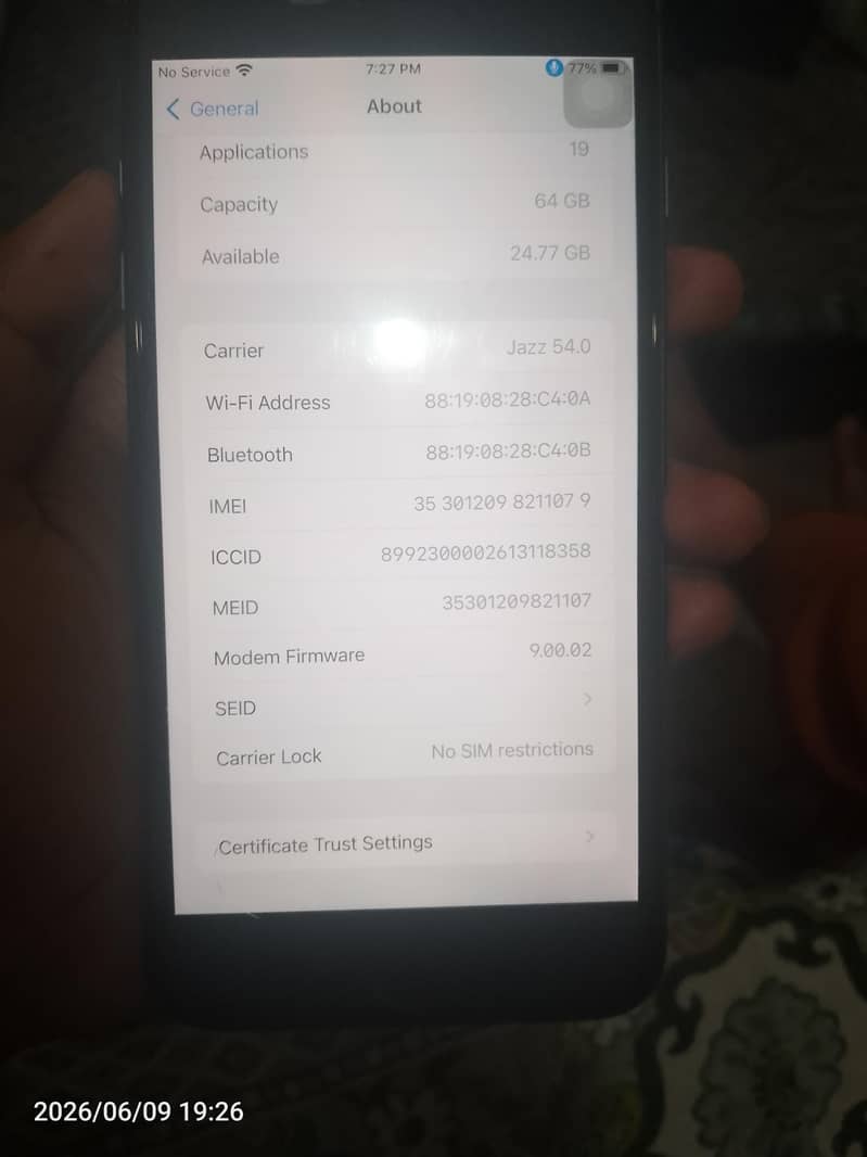Apple iPhone 8 Plus 1