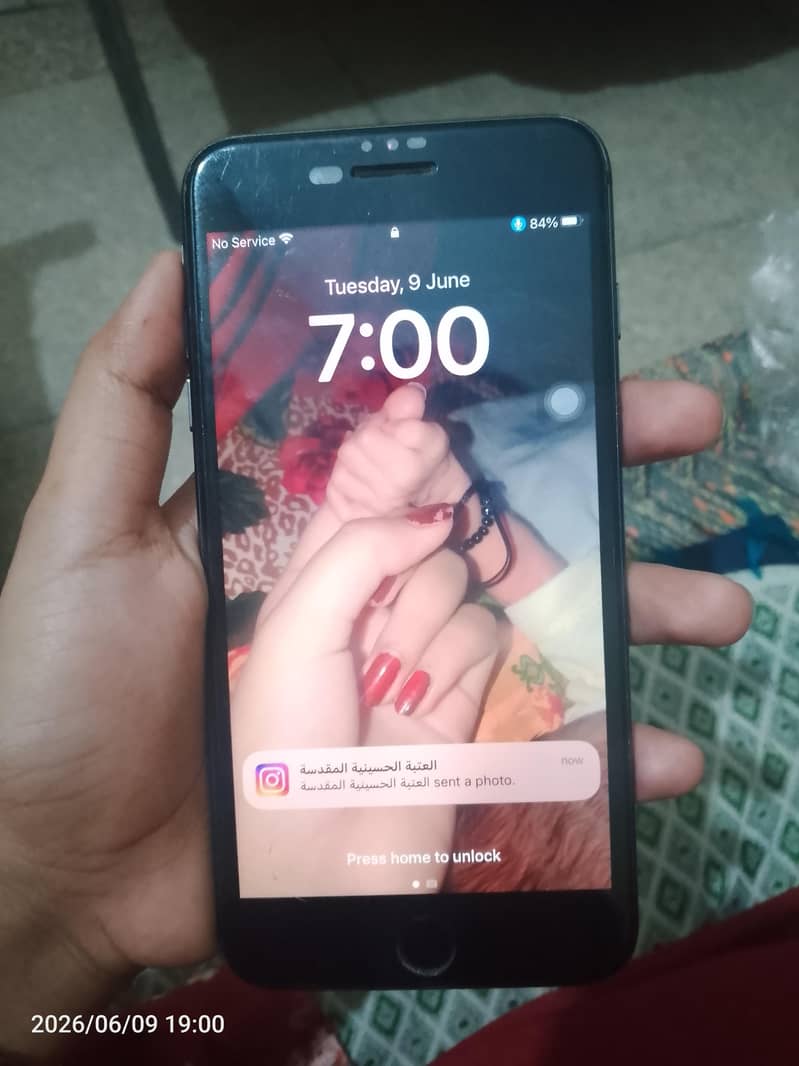 Apple iPhone 8 Plus 8