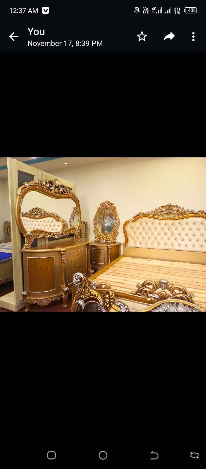 Beautiful bed set with dessing table 0