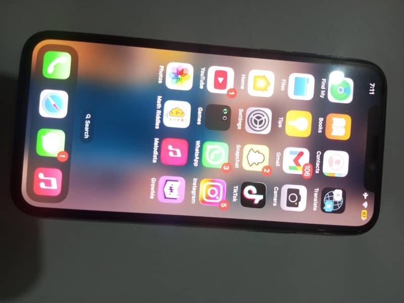 Apple iPhone X 3