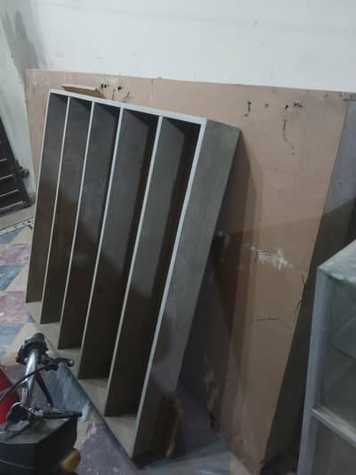 mobile shop reck and counter fresh condition