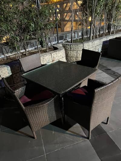 want to sell outdoor furniture urgently series buyers contact