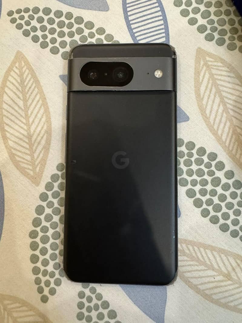 Google Pixel 8 1