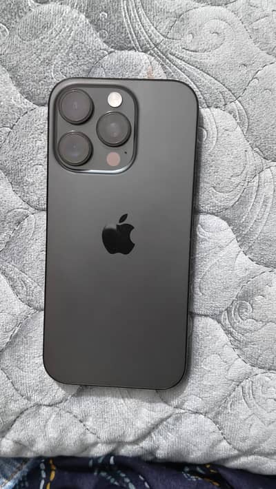 Apple iPhone 16 Pro