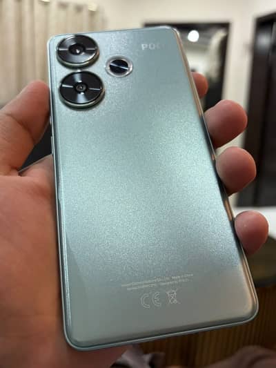 Xiaomi POCO F6