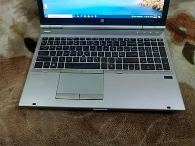 HP Gaming Laptop Elitebook 8560p Core i5 2nd gen 1gb AMD Graphic Card