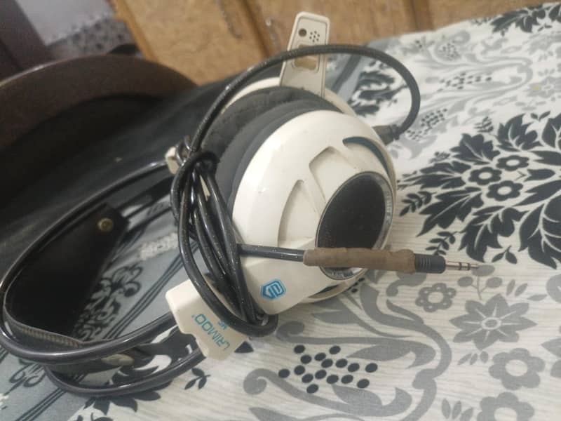 Headphone 2