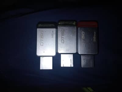 3 USB available