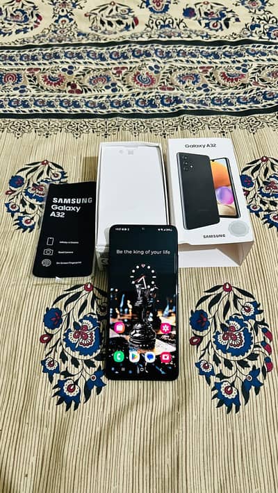 Samsung Mobile A32 6/128 with box and charger