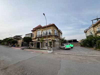 Hall available for rent men rod soan grdn