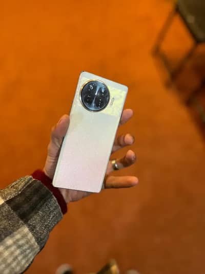 Tecno Spark 20 Pro Plus