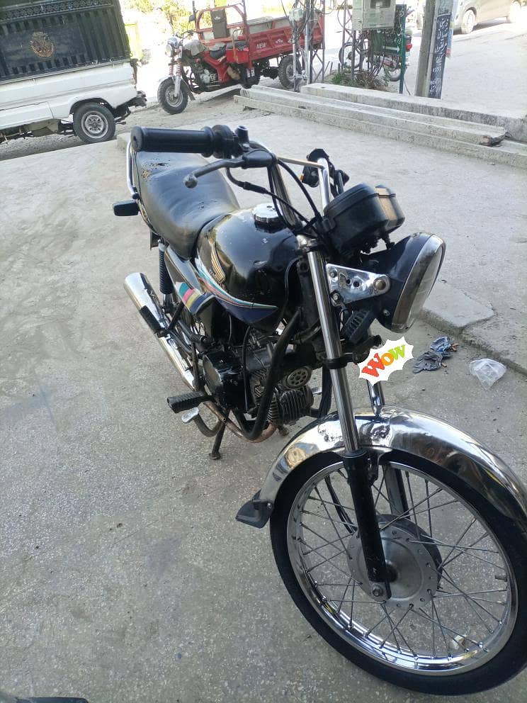 CD-100 2012 Model 1