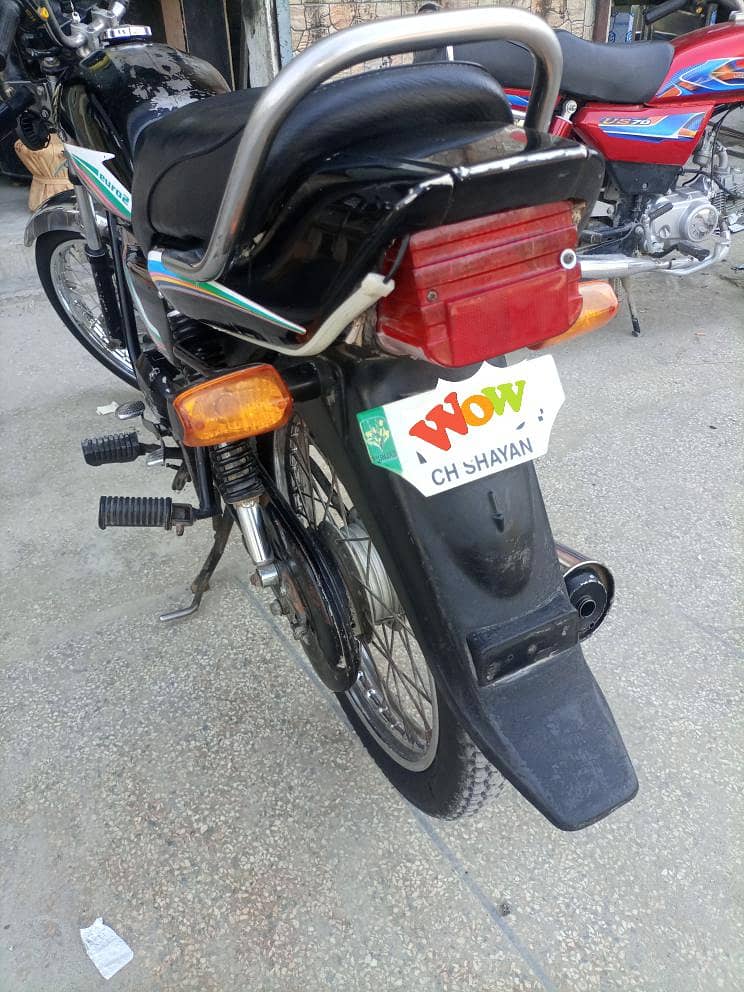 CD-100 2012 Model 2