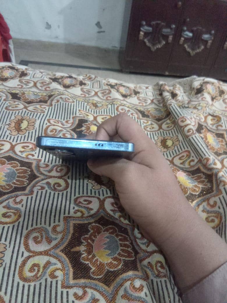Tecno CAMON 20 0
