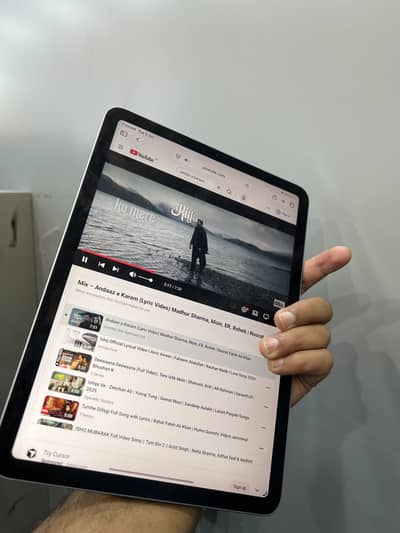 Ipad air 4