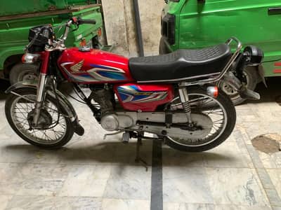 CG 125 For Sale Red color 2022 Model All Documents clear