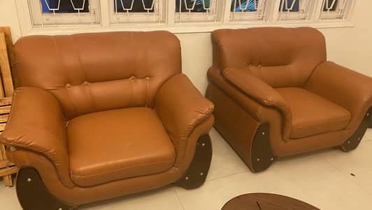 5seater rexin used sofa set in good condition