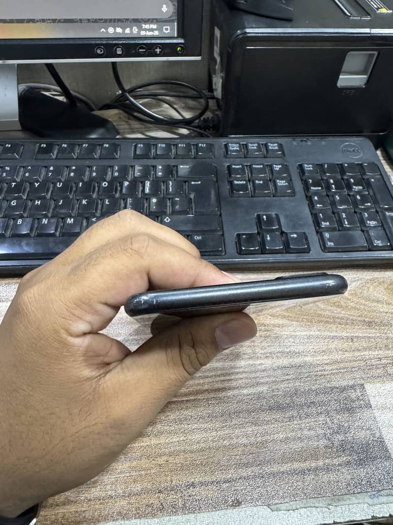 Apple iPhone 7 Plus 2
