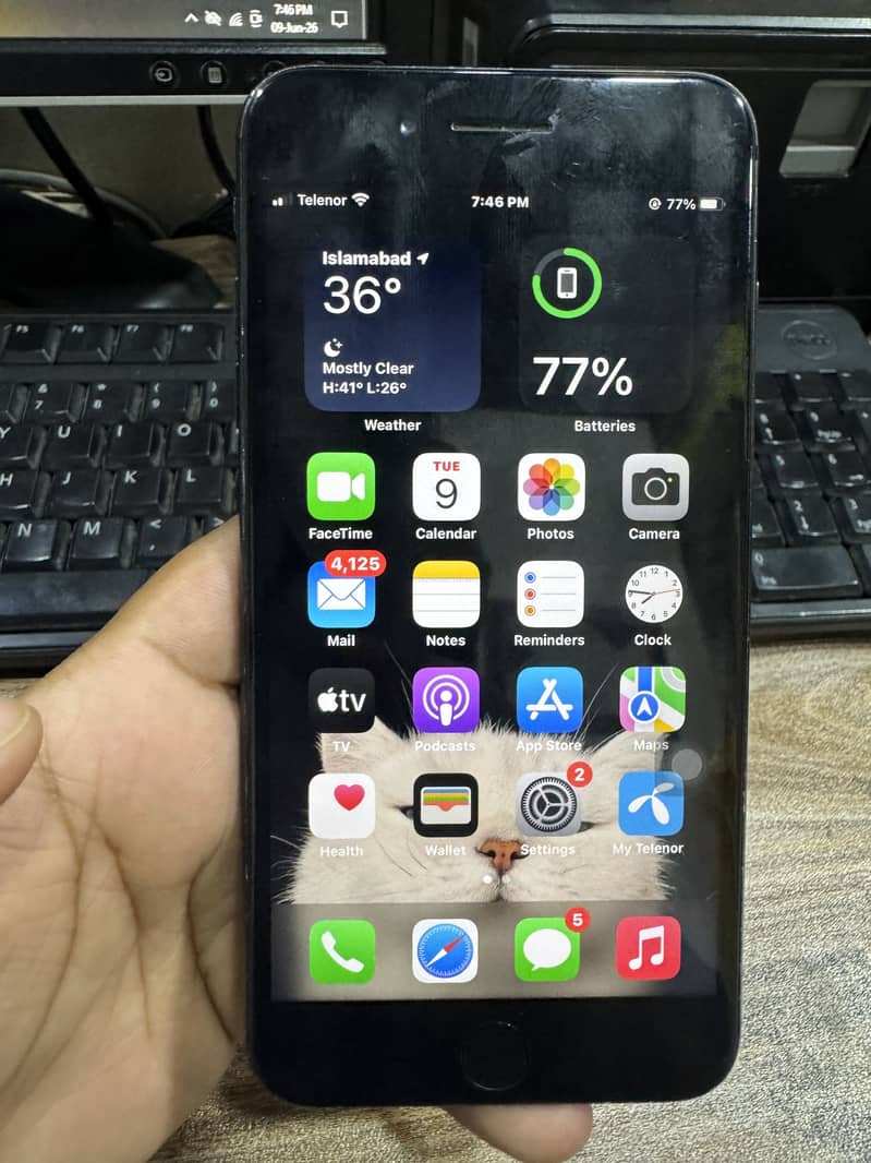 Apple iPhone 7 Plus 5