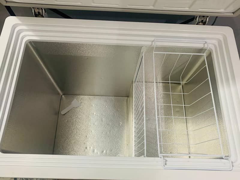 dee freezer 4