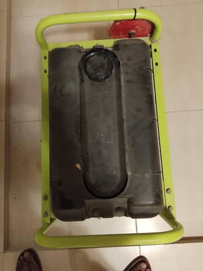 PRAMAC Model S3200