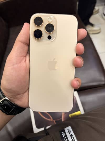 Apple iPhone 16 Pro Max Non PTA 256. Gb.