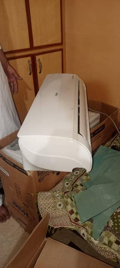 HAIER DC inviter only 4 month used box pack