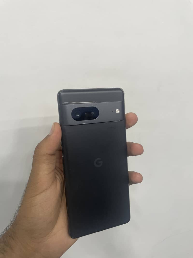 Google Pixel 7 3