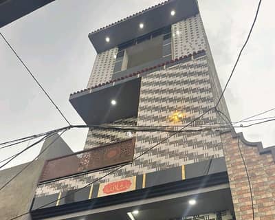 On Excellent Location In Tajpura House For sale Sized 562 Square Feet