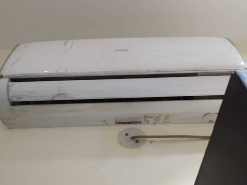 Haier split ac . Full working . Condition 10/10 2