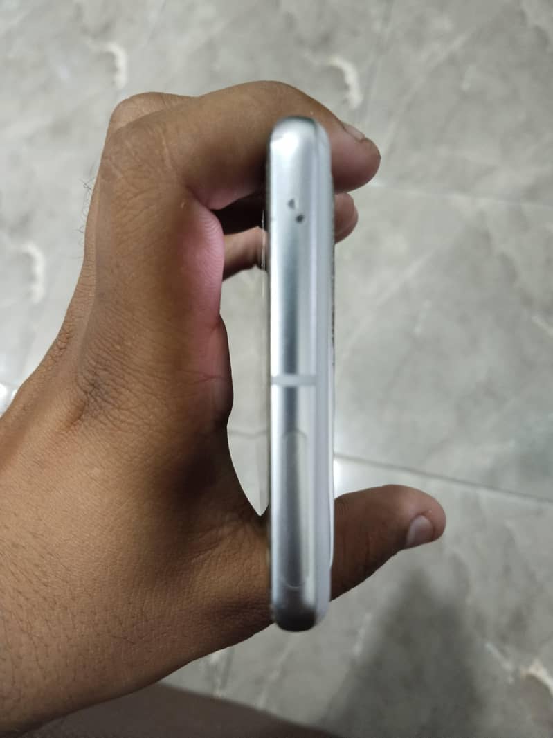 Google Pixel 7 Pro 4
