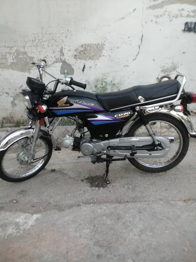 Honda CD 70 bike 2006 model total genuine total guarantee 03170823124