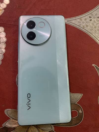 Vivo V30E