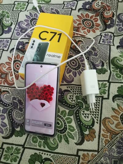 Realme C71 ram 8+16 rom 128