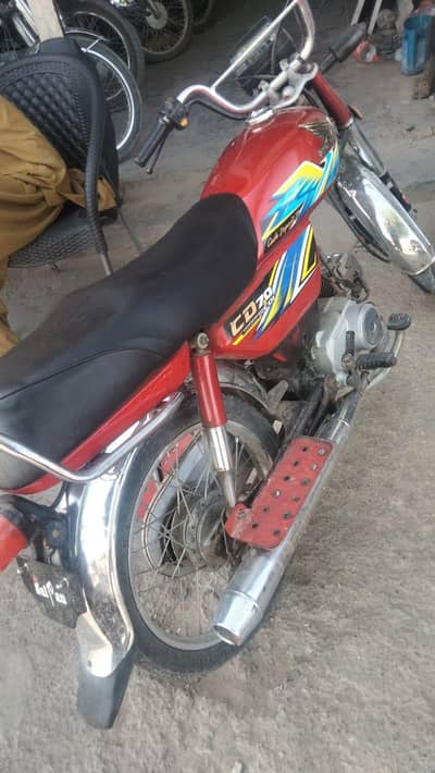 bike full ok hai number Ni Laga Howa