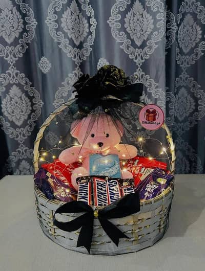 customize gift basket