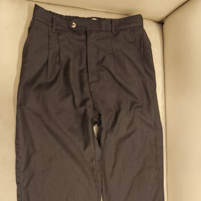 Waist 30 Pleated Flex waist pants from Fitted