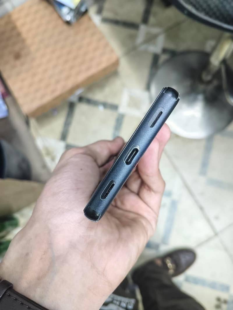 Google Pixel 6a 1