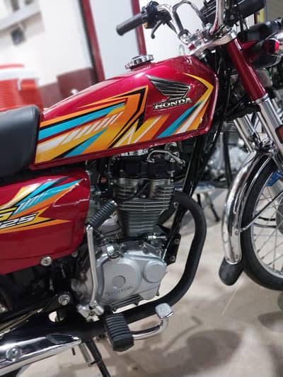 CG. 125
