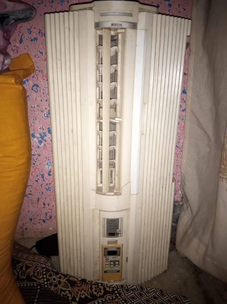 window ac 1