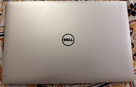 Dell Precision 5530 Intel Core  i7 NVDIA 4 GB card 16/512