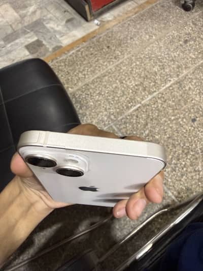 Apple iPhone 14