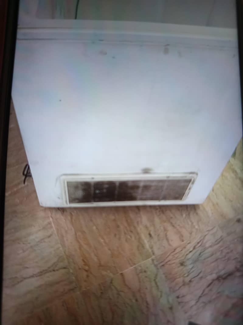 Deep freezer medium 2