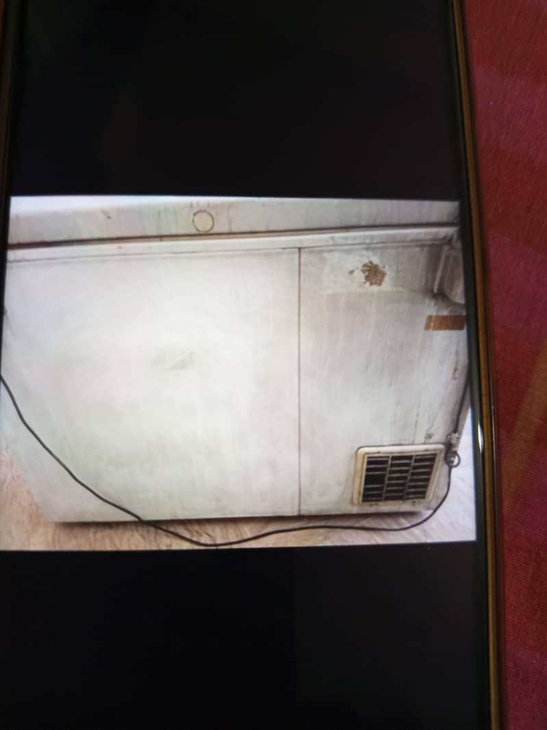 Deep freezer medium 3