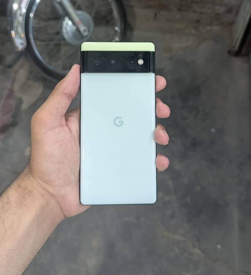 Google Pixel 6 0