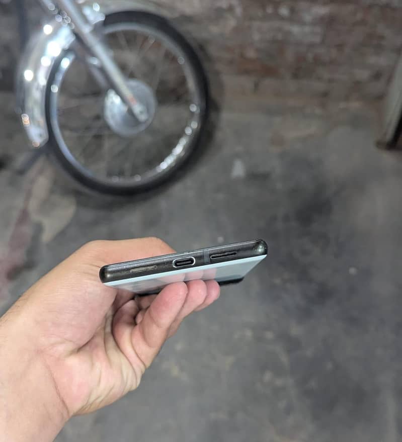 Google Pixel 6 3