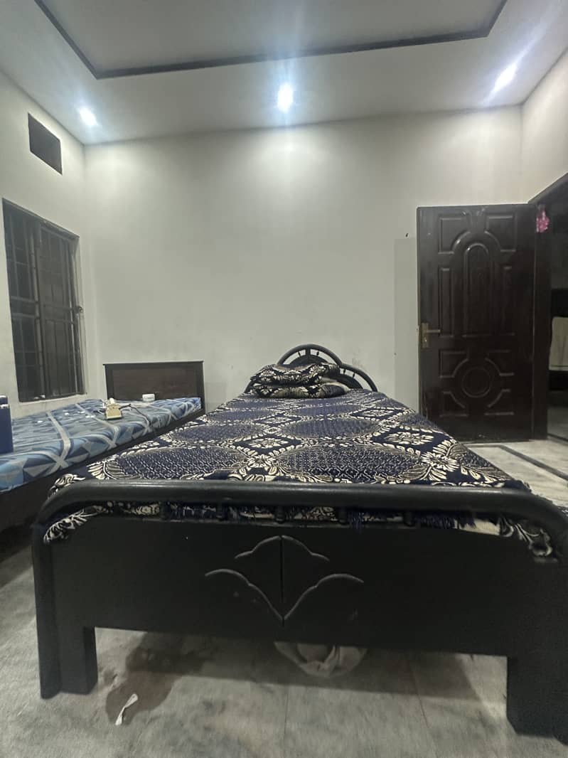 Single bed 1