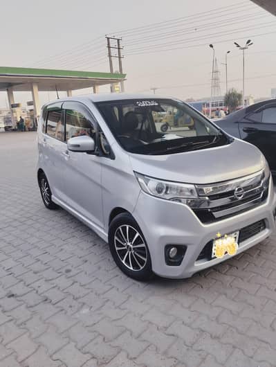 Nissan Dayz Highway Star 17/20